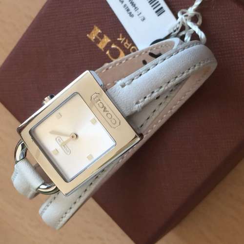 Coach 14501935 Ladies White Leather Wrap Wristwatch