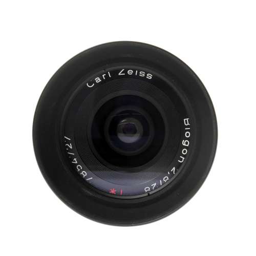 Contax G2 Rangefinder 35mm Film Camera Body Black + Carl Zeiss Biogon T* 28mm