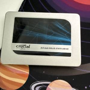 Crucial  MX300 2.5 SSD 525GB