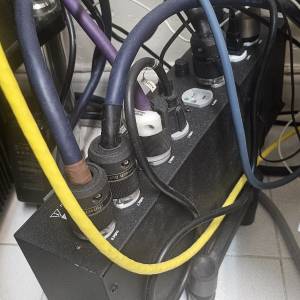 光速 Lightspeed C 619 “被動式” 電源處理器 🌟 電源由輸入到輸出點，為直通