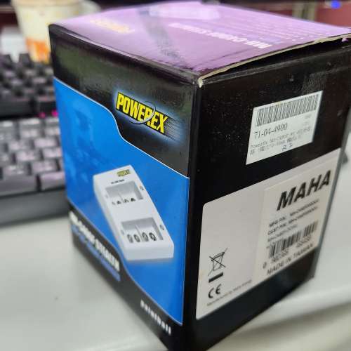 Powerex MH-C490F 4位 9V 電池特快充電器