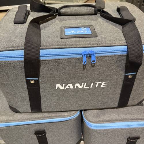 NanLITE Forza 300B II