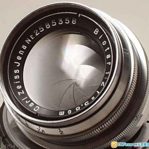 Zeiss 58/2  Biotar 5.8cm(Exa)戰前全銅白鏡，層次豐富、唔多轉，具驚人解析度 A7R2...