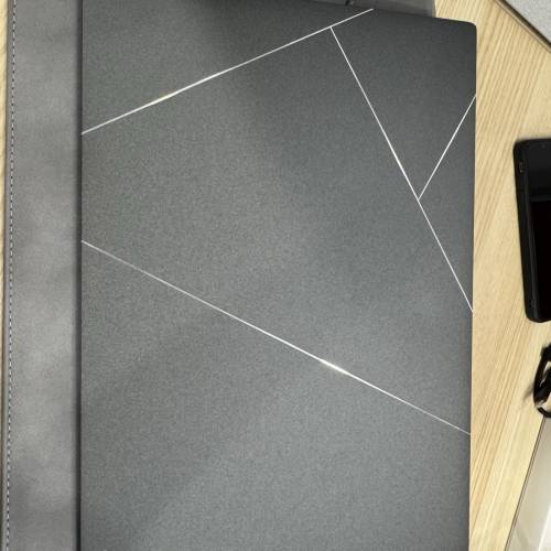 ASUS Zenbook S 16 (UM5606)
