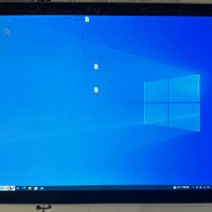 Microsoft Surface Pro 5 1796 (Intel i7-7660U + 16GB Ram + 512GB Storage)