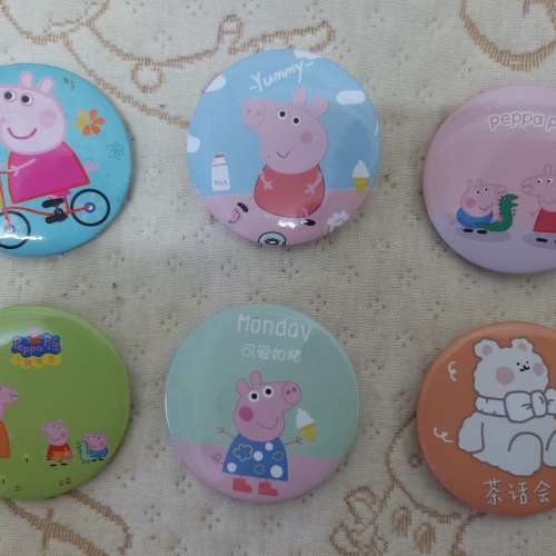 全新Peppa Pig襟章 徽章 掛飾 胸針 別針 胸章 扣章 襟針 扣針 Pins