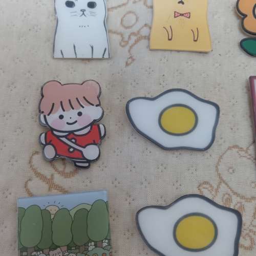 全新卡通襟章 徽章 掛飾 胸針 別針 胸章 扣章 襟針 扣針 Pins