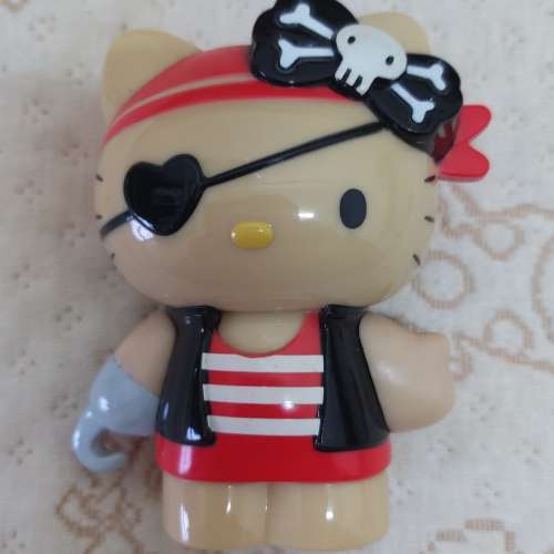 二手7-11 Hello Kitty On Stage 百變舞台造型公仔 Hello Kitty海盜公仔 擺設 珍藏...