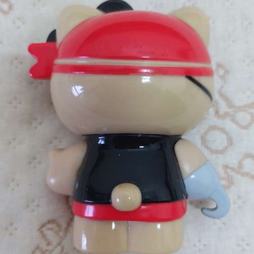 二手7-11 Hello Kitty On Stage 百變舞台造型公仔 Hello Kitty海盜公仔 擺設 珍藏...