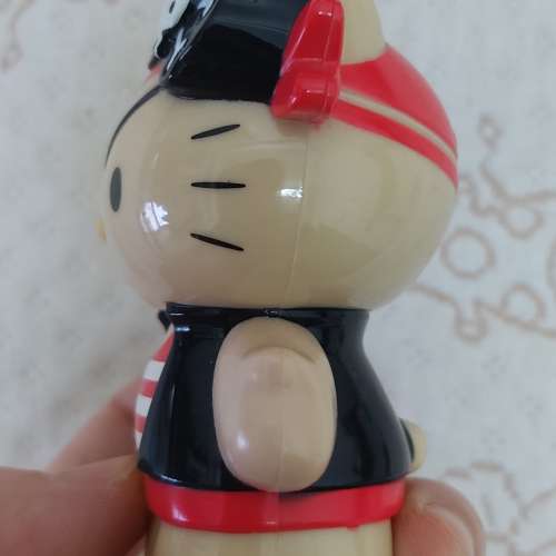 二手7-11 Hello Kitty On Stage 百變舞台造型公仔 Hello Kitty海盜公仔 擺設 珍藏...