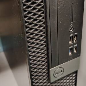 Dell Optiplex 7060 ssf desktop computer