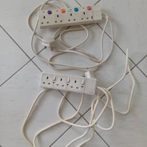 電線拖板