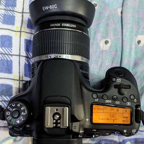 Canon EOS 70D body + EF-S 18-55mm f/3.5-5.6 IS lens