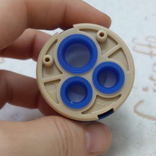 全新冷熱水龍頭閥芯 混水閥 廚房面盆淋浴 控制冷熱水開關制閥芯 臺灣久久35/40陶瓷...