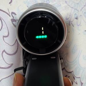 手持高速風扇可掛頸。掛腰。充電弍
