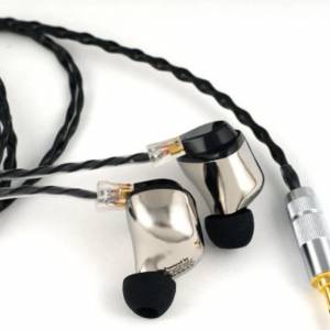 Fitear Titan / Effect Audio Chiron Nova