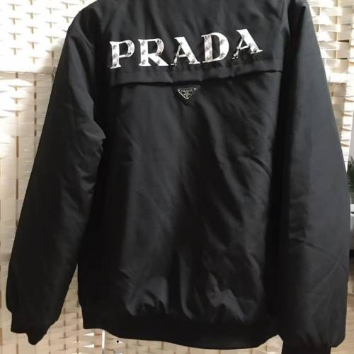 Prada 黑色外套