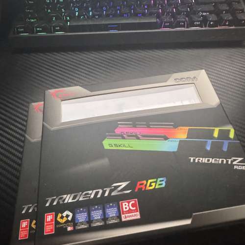 G.Skill trident z ddr4 4000mhz 16GBx2
