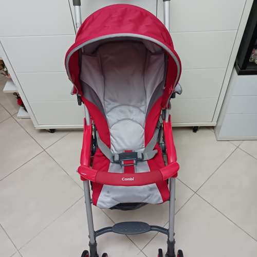 Combi 嬰兒手推車 stroller / baby buggy / baby carriage / pushchair