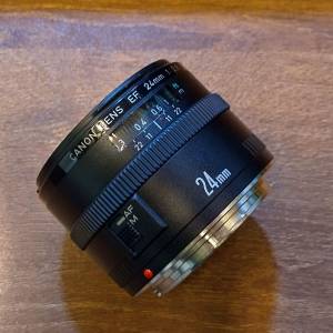 Canon EF 24mm f2.8