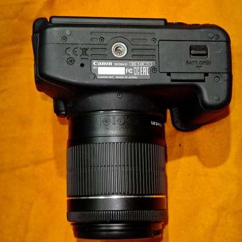 Canon 700D + 佳能 EFS 18-55 mm f/3.5-5.6 IS STM 18mm 55mm 18 55