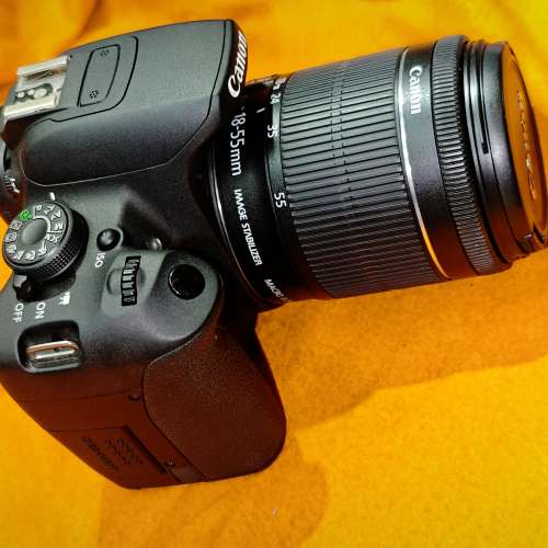 Canon 700D + 佳能 EFS 18-55 mm f/3.5-5.6 IS STM 18mm 55mm 18 55