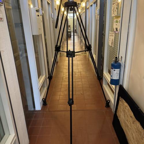 NEST 655H 攝錄機腳架（mid-spreader)