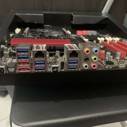 ASUS ROG MAXIMUS IV EXTREME-Z Z68 E ATX with i5 2500k 1155 & CORSAIR DDR3 1600