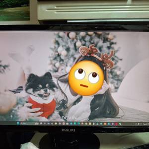 Philips 24吋 mon，有缺點留意以下內容當零件放。