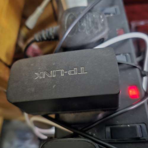 Tenda 加 MERCURY 電腦上網路由器兩個，請睇以下內容