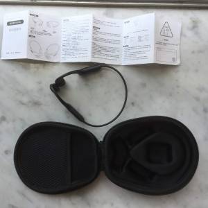 $150 BOMY 骨傳導 藍牙耳機 Bluetooth v5.3 無線運動防水款 + 收藏盒 + 說明書