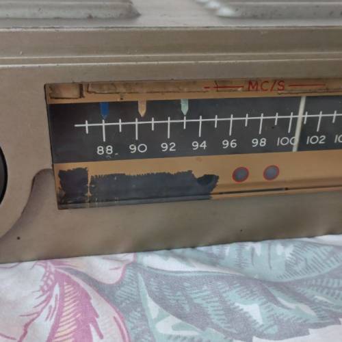 古董QUAD FM tuner,注意：板面金色有掉油，有歲月痕跡，不知好壞，零件及合維修者...