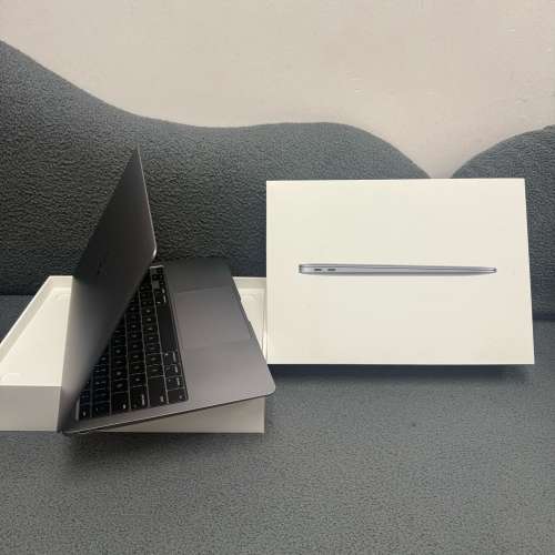 (最後一代可行Windows Macbook） 頂配MacBook機 APPLE Macbook air 13 Retina i5,i...