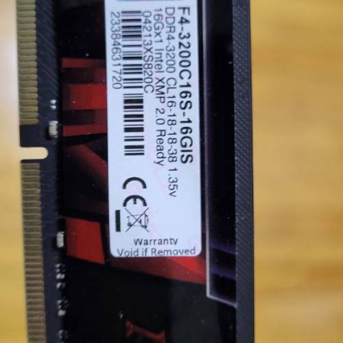 DDR4 & DDR5 16GB各一
