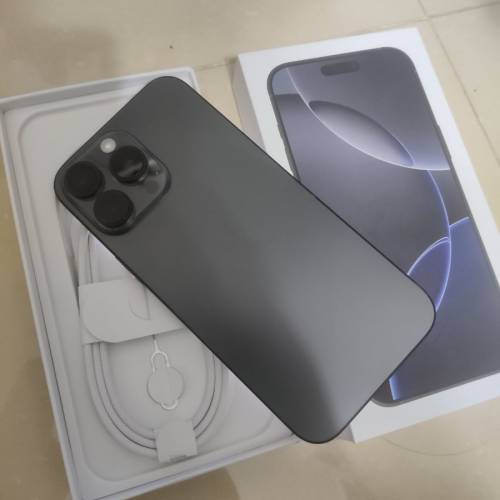 iphone 16 pro max 512 黑色