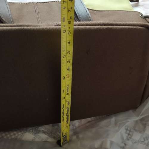 Agnes B casual handbag 手袋