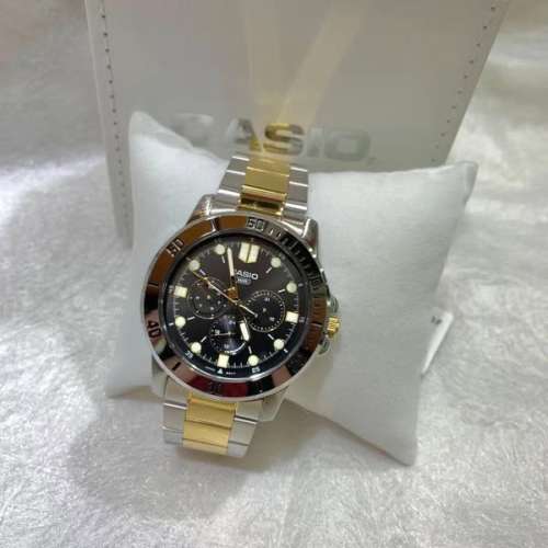 Montres Company 香港註冊公司 (32年老店) 卡西歐 CASIO Standard 不鏽鋼 金銀色 M...