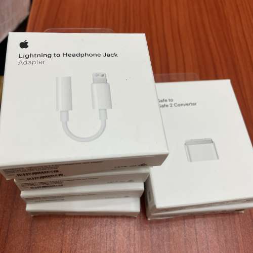 apple lightning to headphone jack magsafe 2 converter (全走）