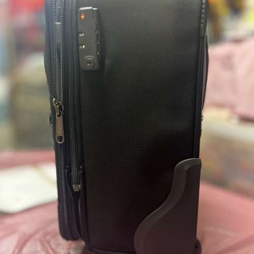 80%新Lowepro相機拖箱