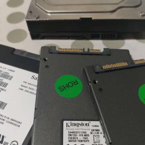 Kingston 120GB SSD+ WD 1TB機械盆
