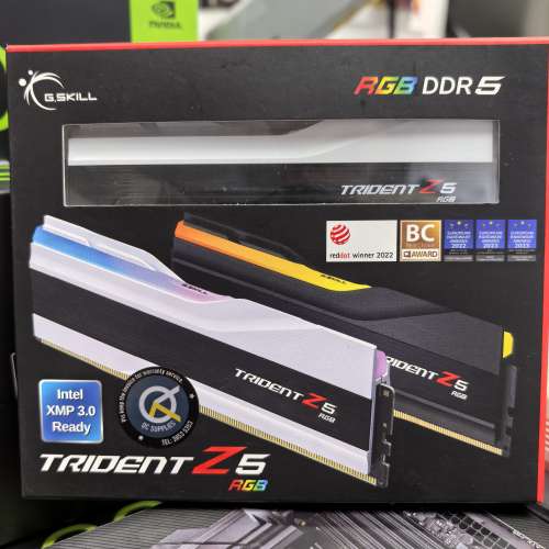 AMD Ryzen 9 9950X ASUS ROG STRIX X670E-F G.Skill Trident Z5 RGB DDR5 8000 48GB