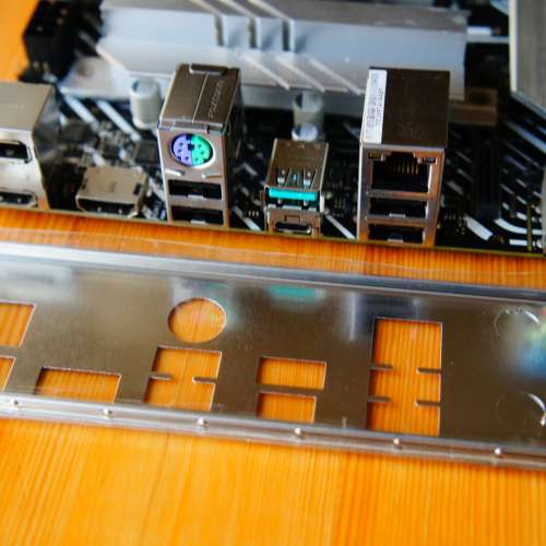 (10代組合) i3 10100 + Asus B560M-A