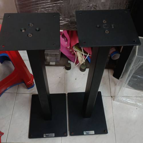 GM audio 腳架，整體企理，3/5a首選，上板面6寸2分x7寸，下板面10寸6分x8寸5分，高...