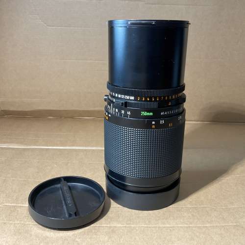 Hasselblad CF 250mm f/5.6 Sonnar lens