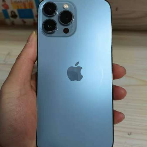 iPhone 13 Pro Max 1TB ，Battery 95 %