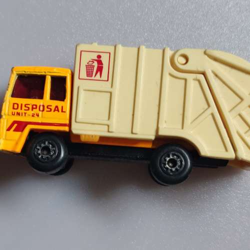 Matchbox - Refuse Truck Disposal Unit -24