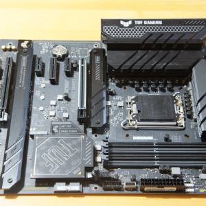 (新淨) ASUS TUF GAMING Z790-PLUS D4底板連背板