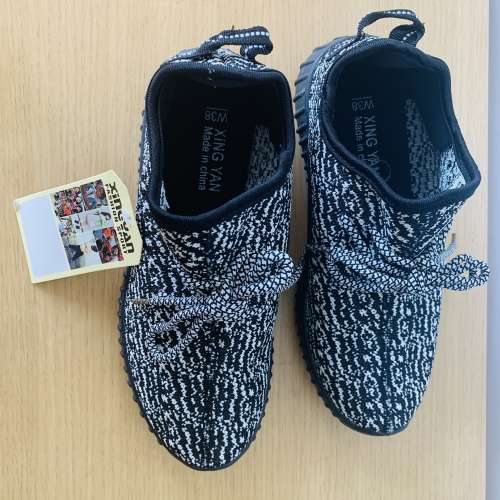 XING YAN 休閒女鞋 women's shoes