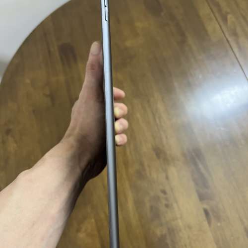 Sell 99%New IPad 8 32Gb  WiFi (black)