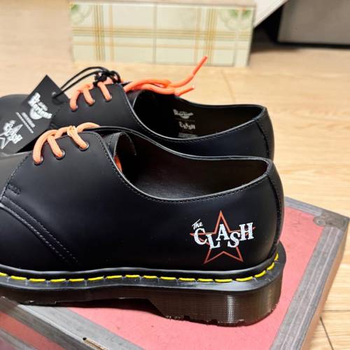 1461 THE CLASH Made in England uk8